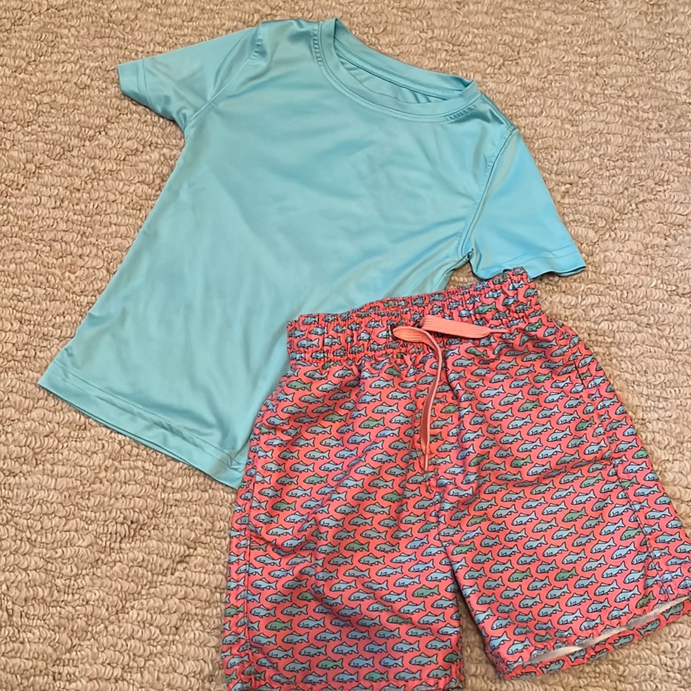 Toddler boy 2 piece swim suit. Size 2/3